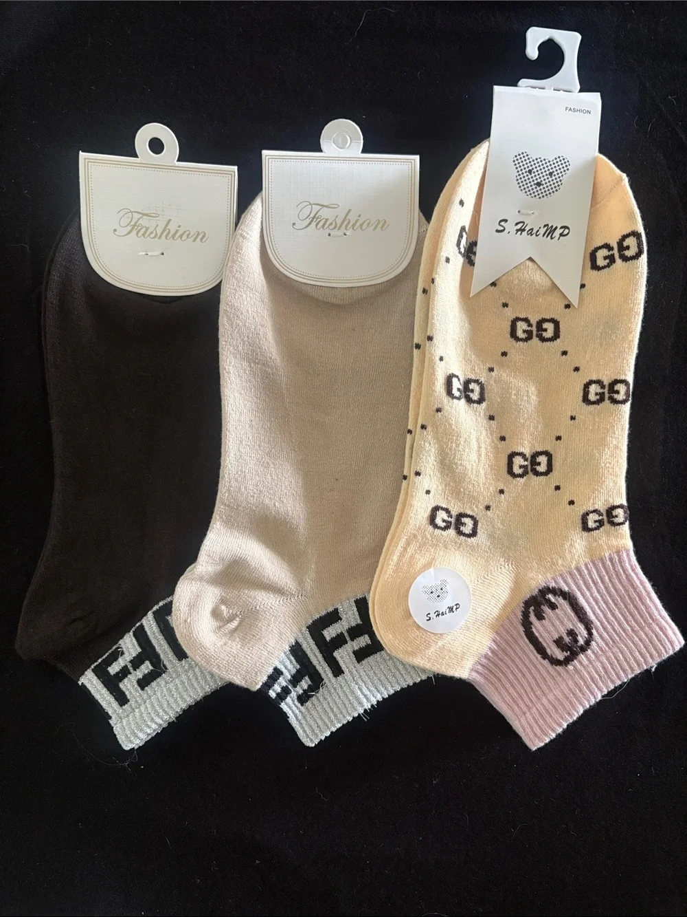 Women's Pack of Fashion Ankle Socks - Assorted Neutral & Pastel Colors Set Of 6